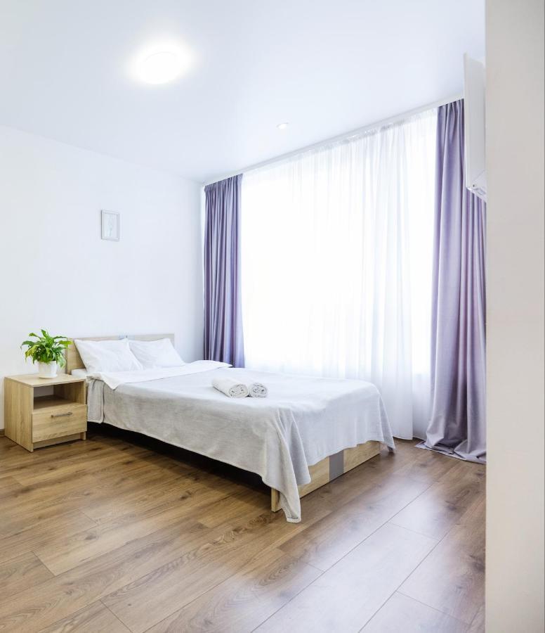 Nyvky Like Home - Studio - Apt 20 Kiev Extérieur photo